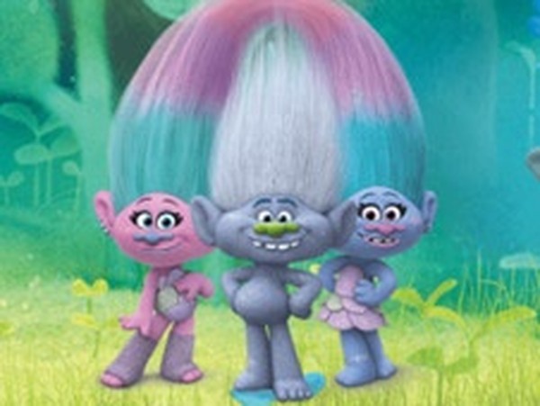 Happy Trolls Sweet Swap
